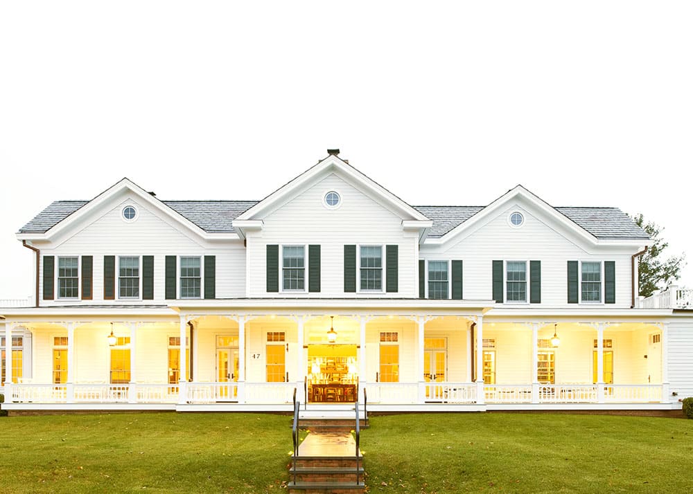 The Quogue Club at Hallock House Exterior